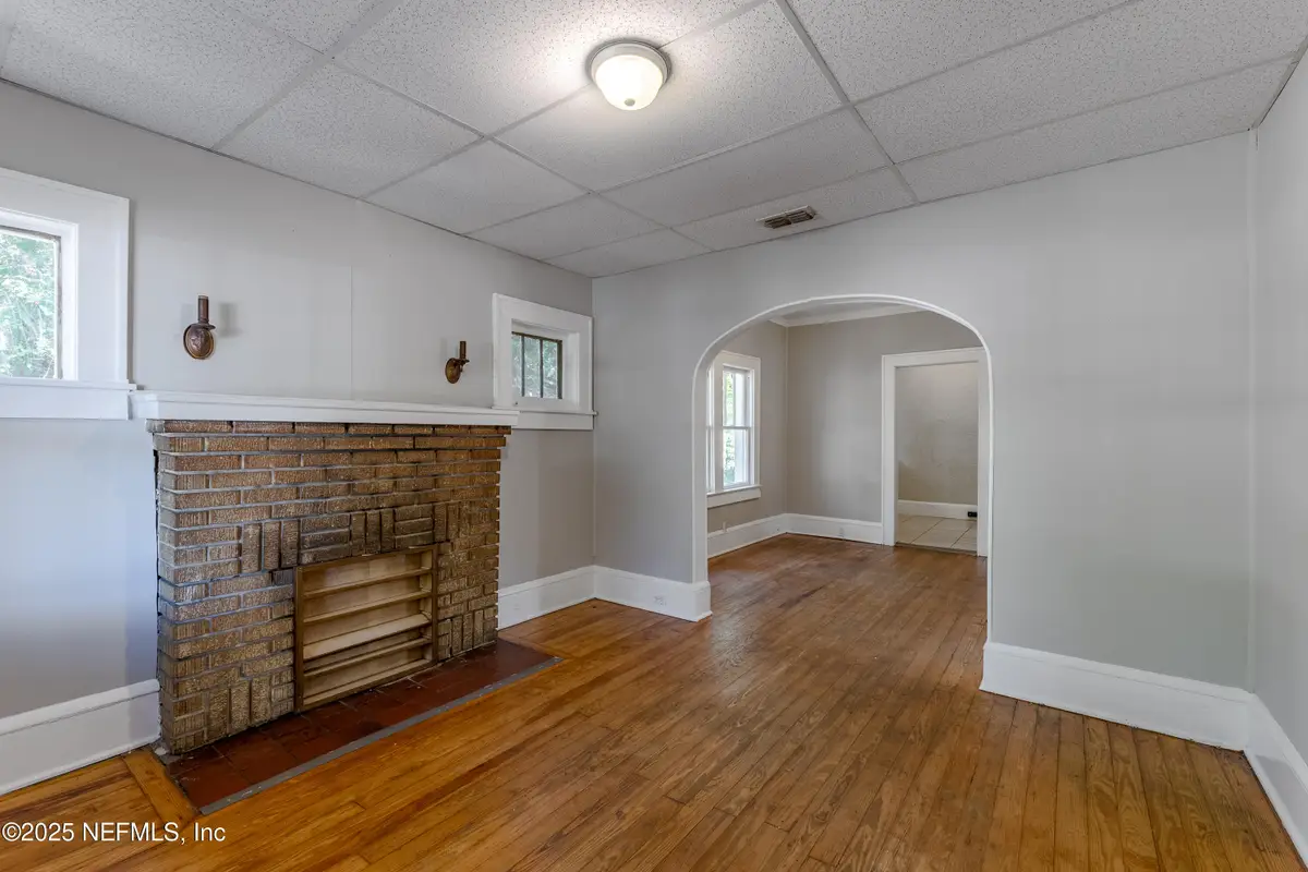 844 Crestwood Street, Jacksonville, FL 32208 - Image #1