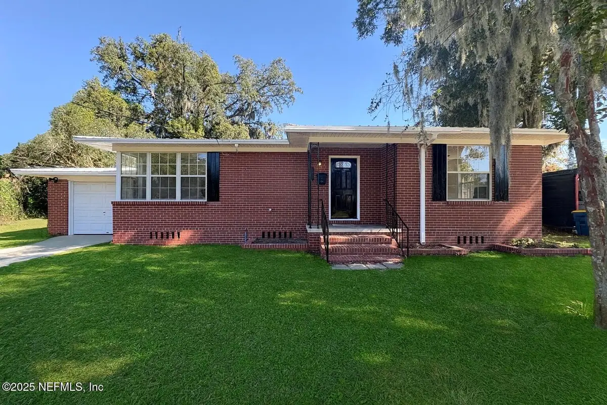 1407 Magnolia E Circle, Jacksonville, FL 32211 - Image #1
