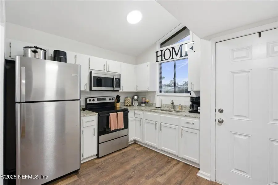 10762 Kusaie S Drive, Jacksonville, FL 32246 - Image #3