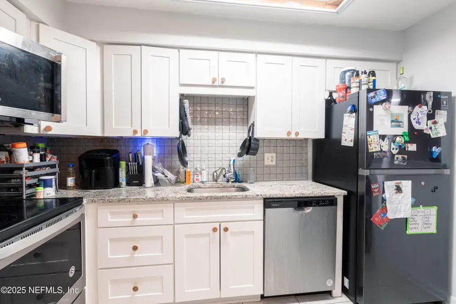 10711 Whispering Woods Place #3, Jacksonville, FL 32246 - Image #3