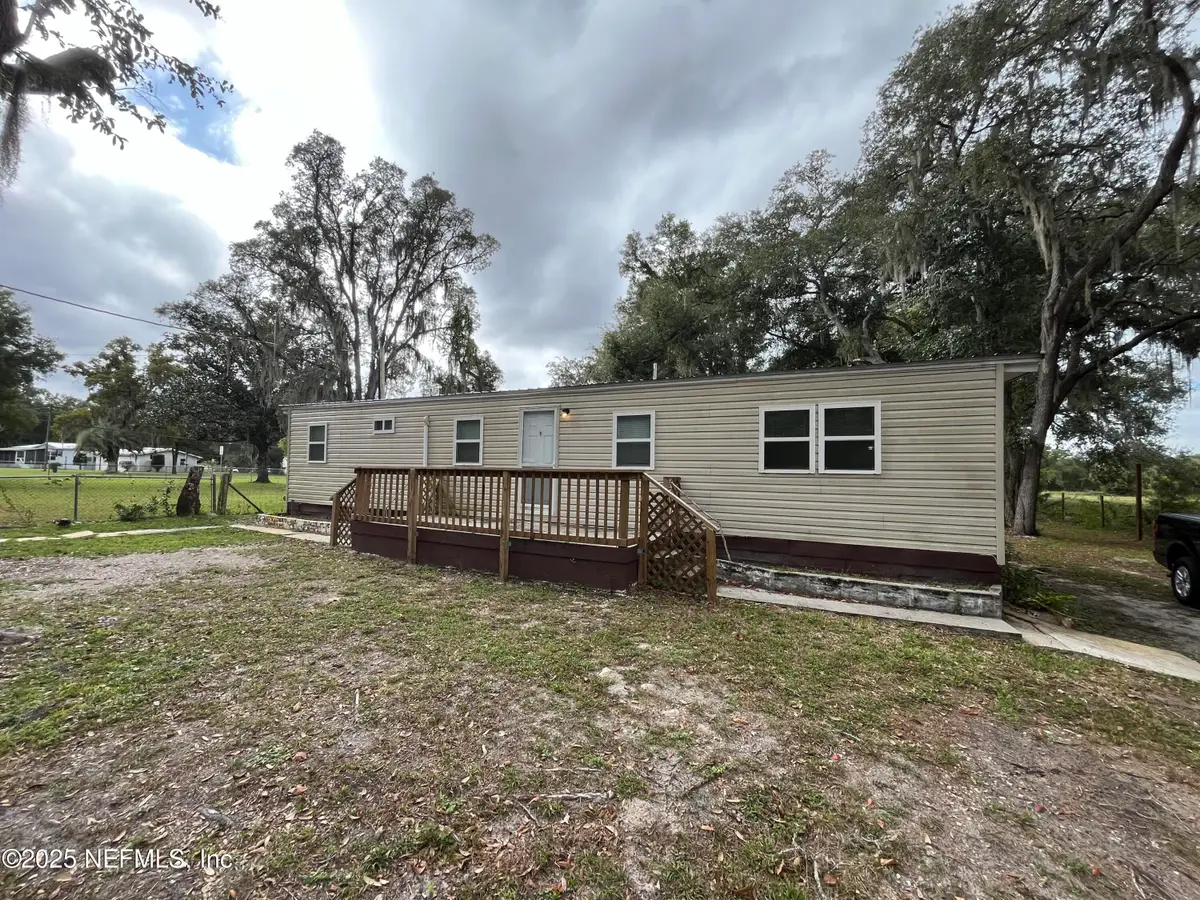 271 Heidt Road, Palatka, FL 32177 - Image #1