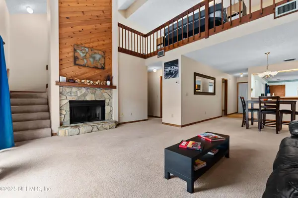 1170 E Romaine Circle, Jacksonville, FL 32225