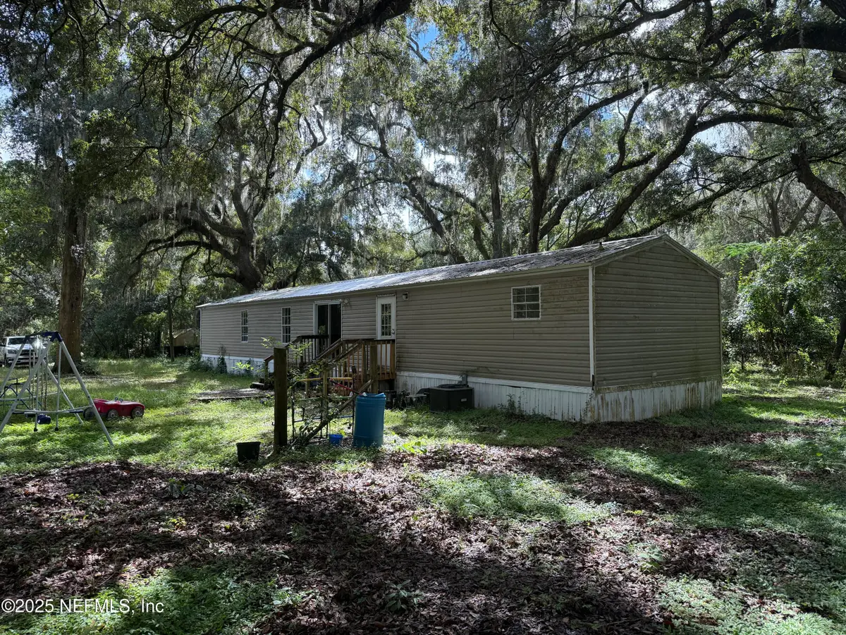 102 Tree Farm Road, Hawthorne, FL 32640 - Image #1