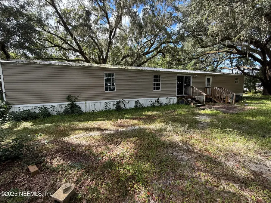 102 Tree Farm Road, Hawthorne, FL 32640 - Image #2