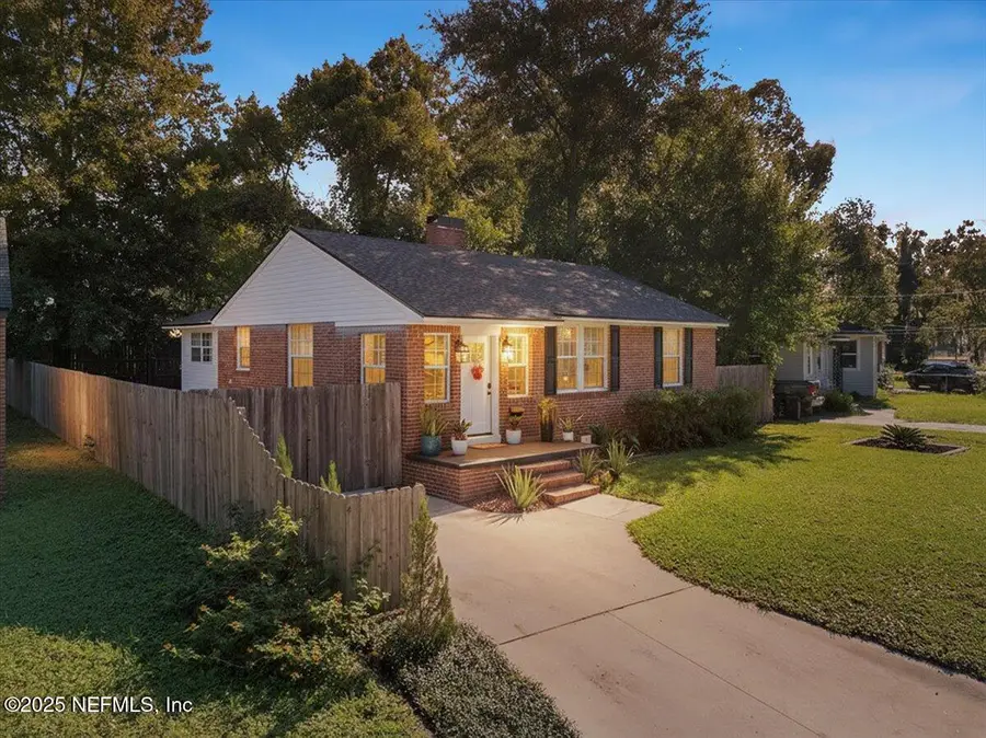 1037 S Fairwood Lane, Jacksonville, FL 32205 - Image #2