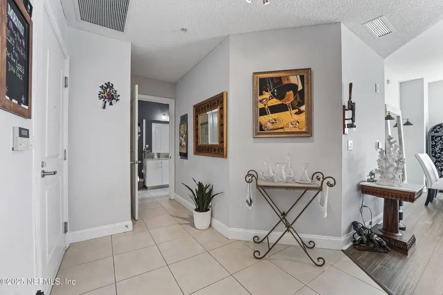 1431 Riverplace Boulevard #3002, Jacksonville, FL 32207 - Image #3