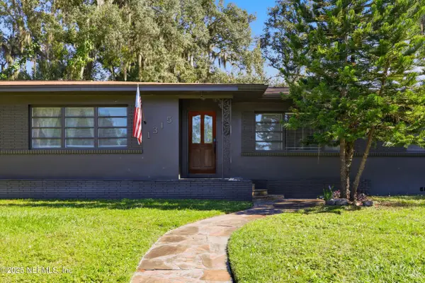 1315 Mayfair Road, Jacksonville, FL 32207