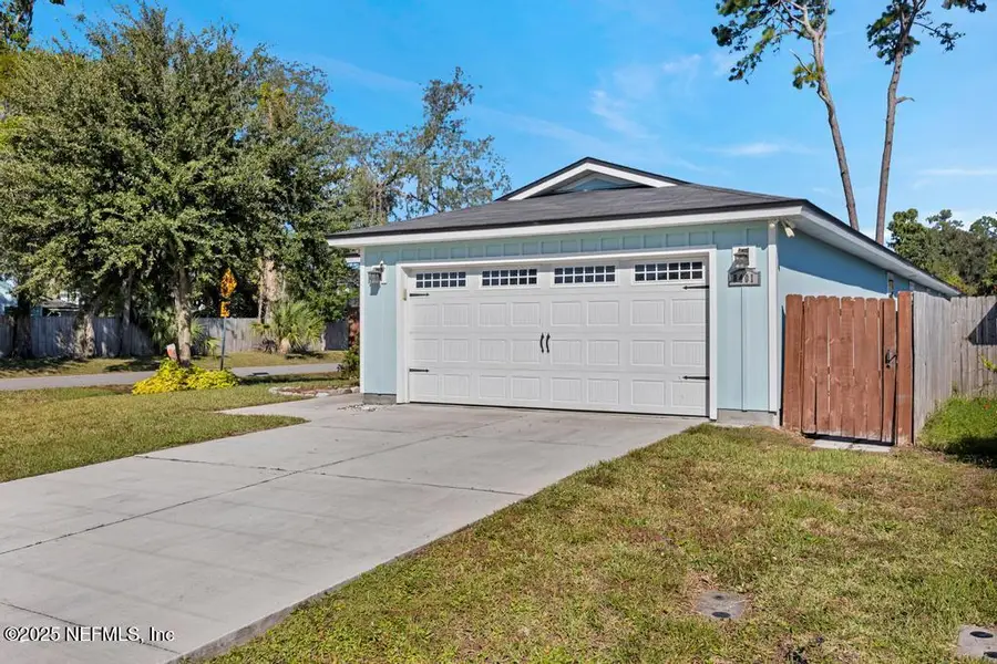 8401 Highfield Avenue, Jacksonville, FL 32216 - Image #2