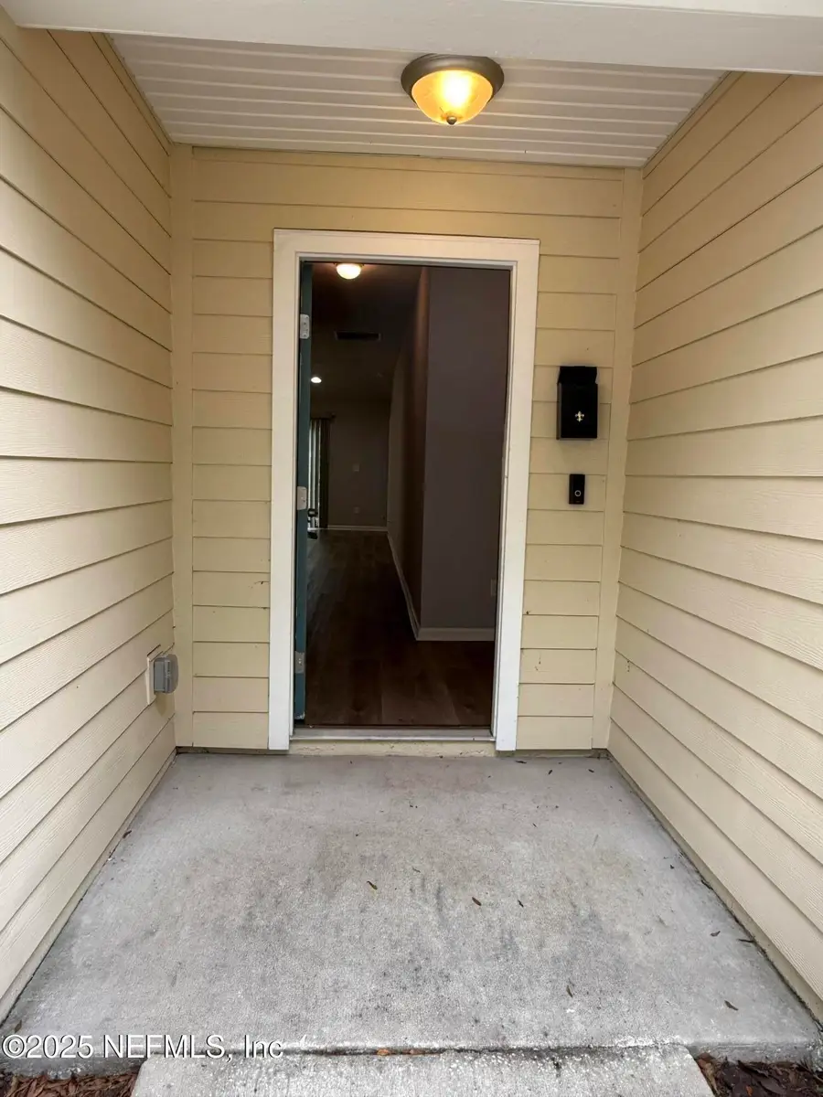 558 E 60th Street, Jacksonville, FL 32208 - Image #3