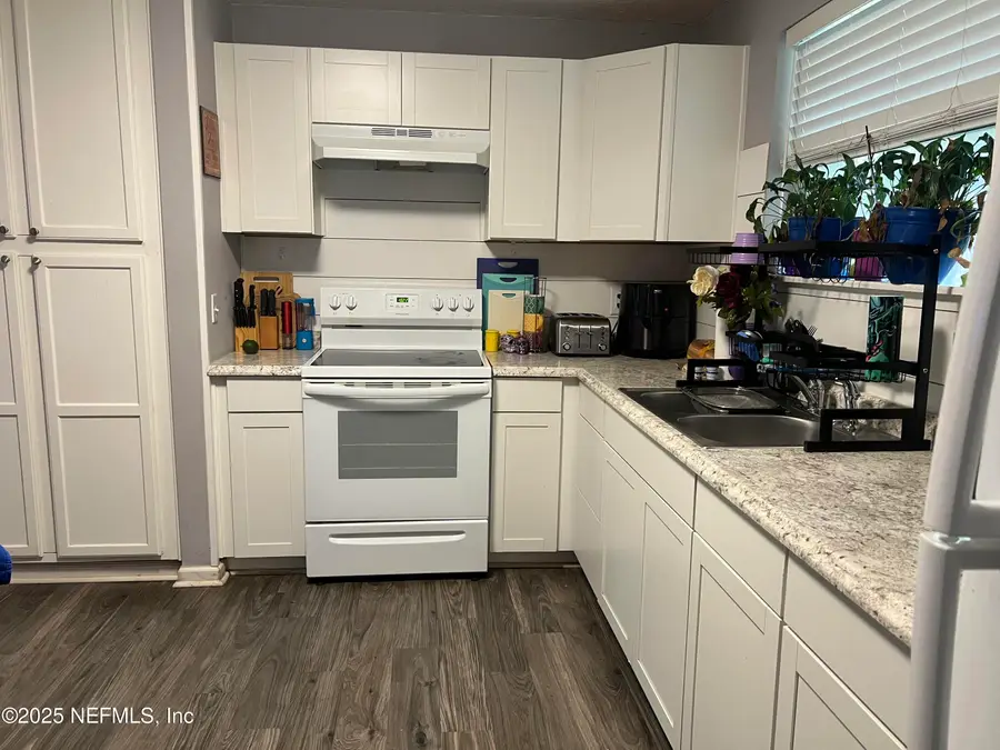 4526 Rainer Road, Jacksonville, FL 32210 - Image #3