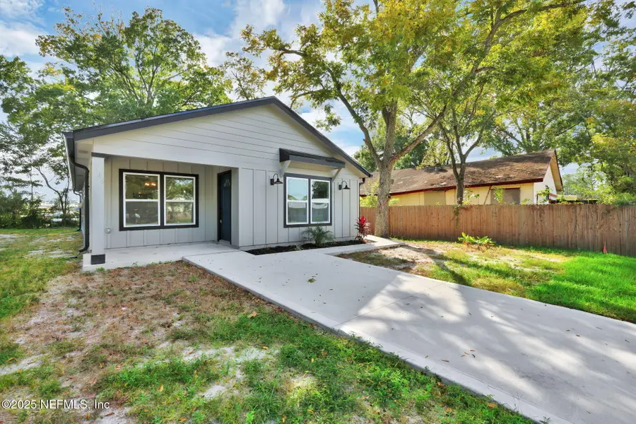 4646 Hunt Street, Jacksonville, FL 32254 - Image #2