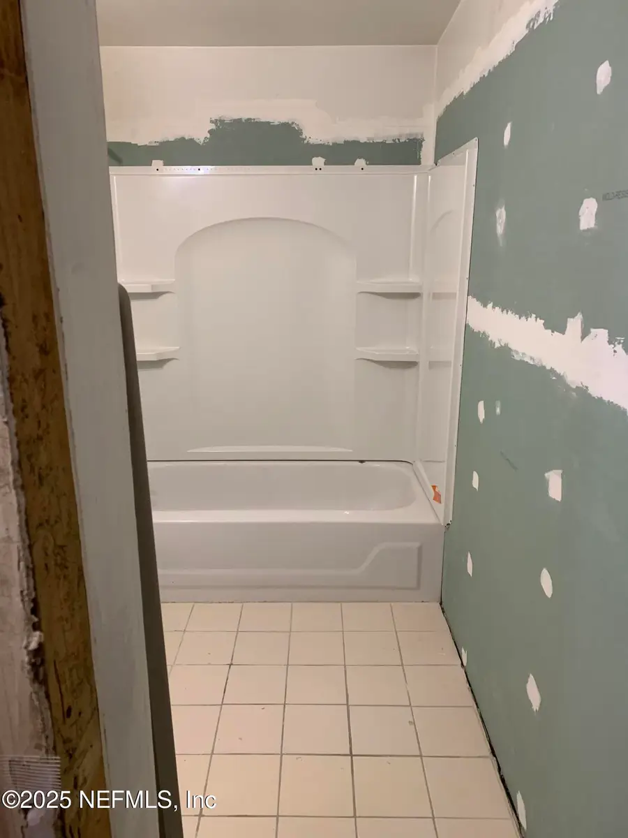 162 E 54th Street, Jacksonville, FL 32208 - Image #2