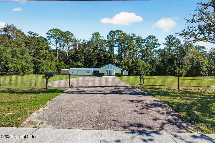 37299 Oxford Street, Hilliard, FL 32046 - Image #3