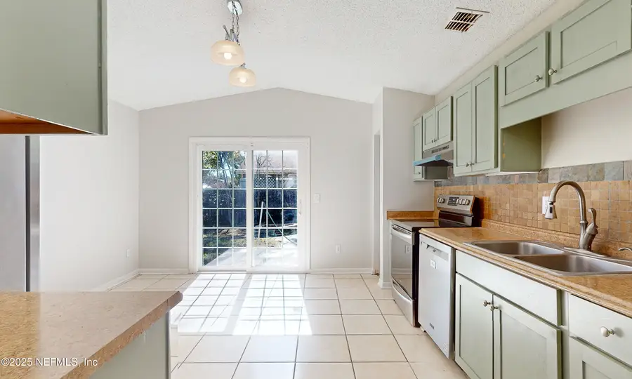 8140 Morristown Trail, Jacksonville, FL 32244 - Image #2