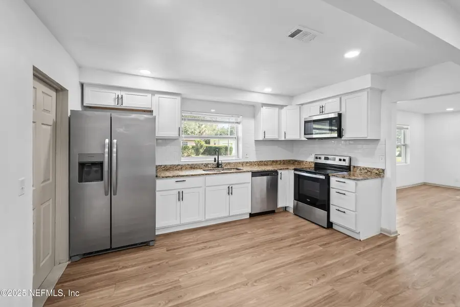 6910 Cartier Circle, Jacksonville, FL 32208 - Image #2