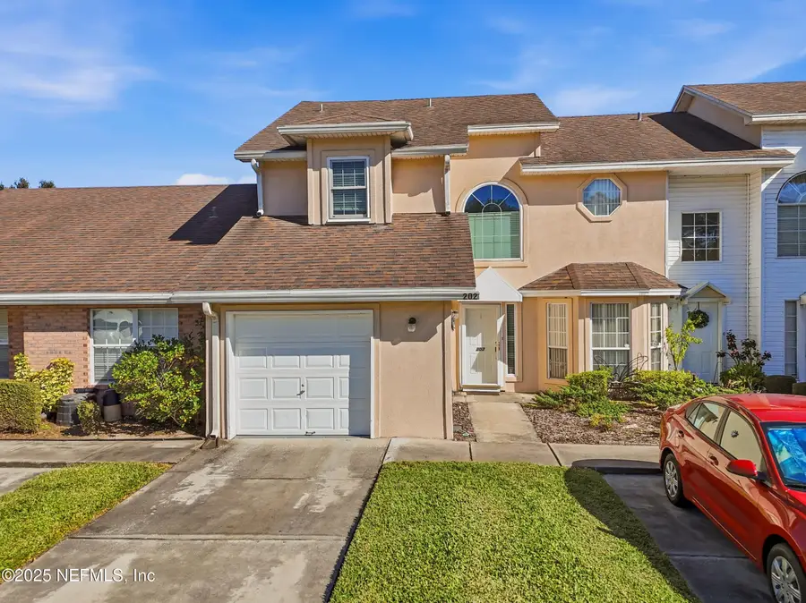 11 Northside S Drive #202, Jacksonville, FL 32218 - Image #2