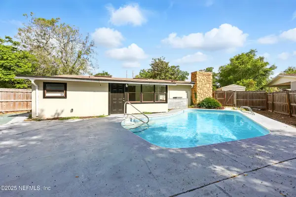 588 Madeira Drive, Orange Park, FL 32073