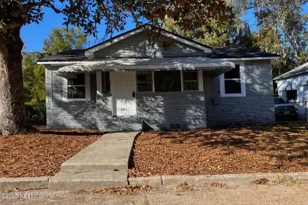 557 Chestnut Drive, Jacksonville, FL 32209