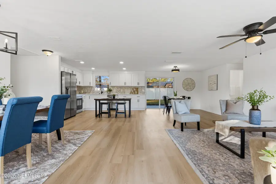 4085 Huntington Forest Boulevard, Jacksonville, FL 32257 - Image #3