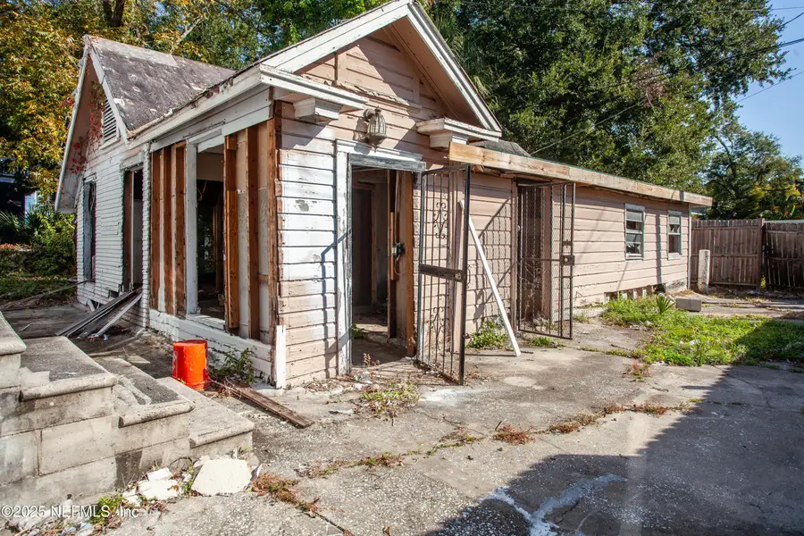 1525 N Liberty Street, Jacksonville, FL 32206 - Image #2