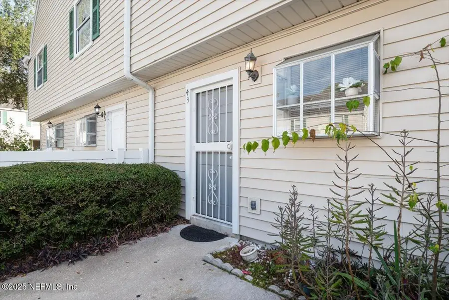 111 E 1st Street #43, Jacksonville, FL 32206 - Image #3