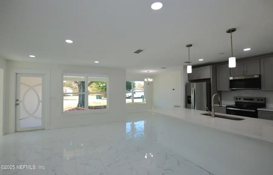 1945 Indies E Drive, Jacksonville, FL 32246 - Image #3