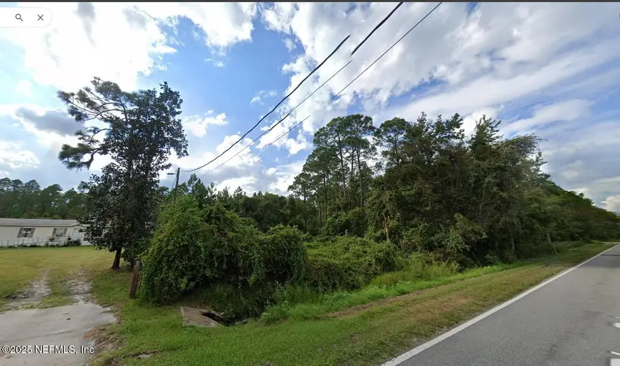 696 W River Road, Palatka, FL 32177 - #2