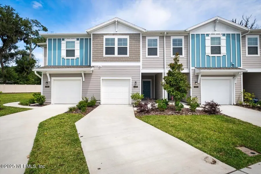 1253 Beach Dune Drive, Jacksonville, FL 32233 - Image #2