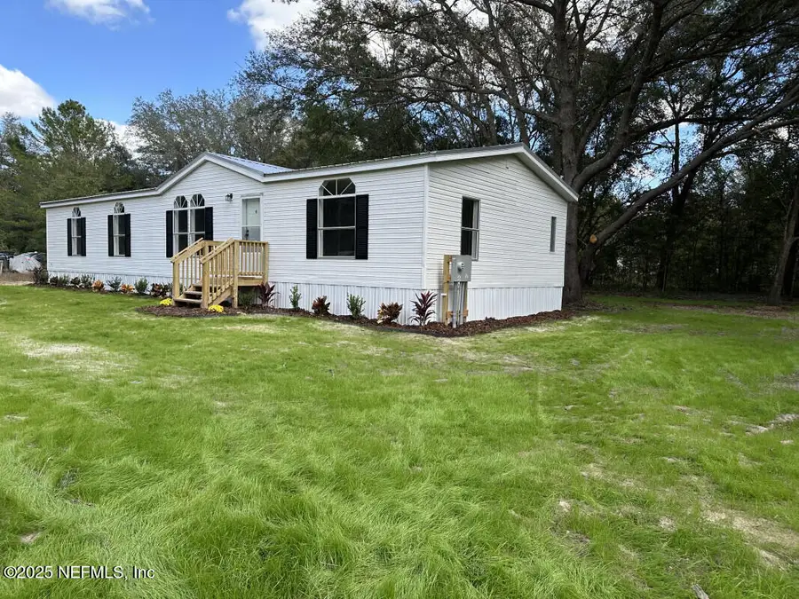 528 Wilson Drive, Interlachen, FL 32148 - Image #2