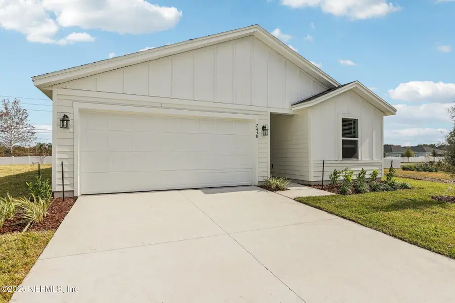 7458 Everett Forest Drive, Jacksonville, FL 32218 - Image #2