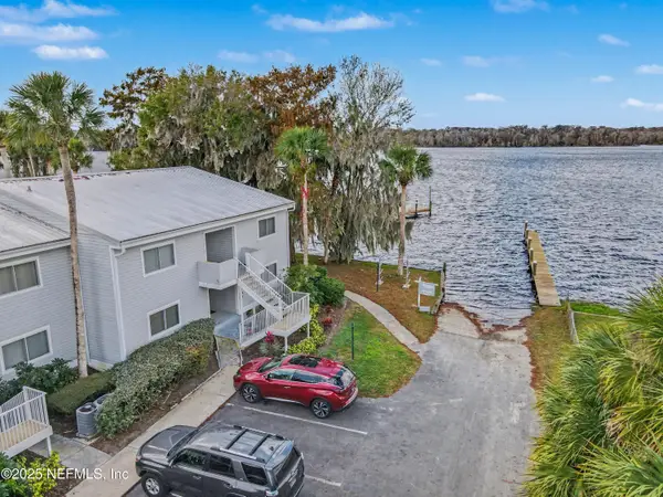 102 River Bend Court #A, Welaka, FL 32193