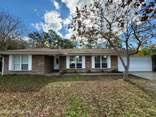 48 Canterbury Court, Orange Park, FL 32065