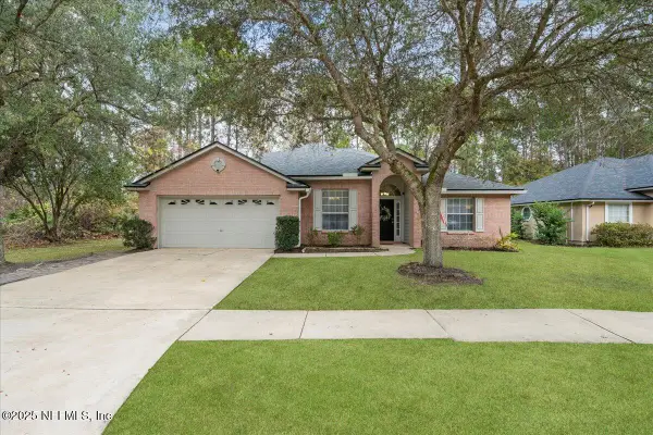 573 Misty Morning Court, Jacksonville, FL 32218