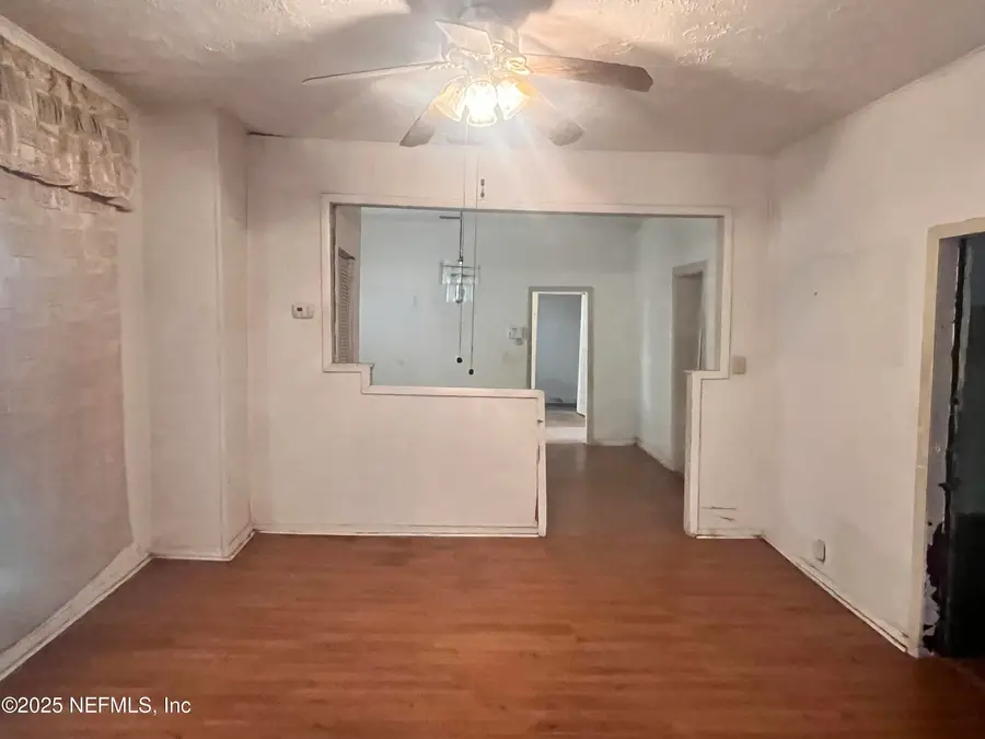 1016 Grunthal Street, Jacksonville, FL 32209 - Image #2