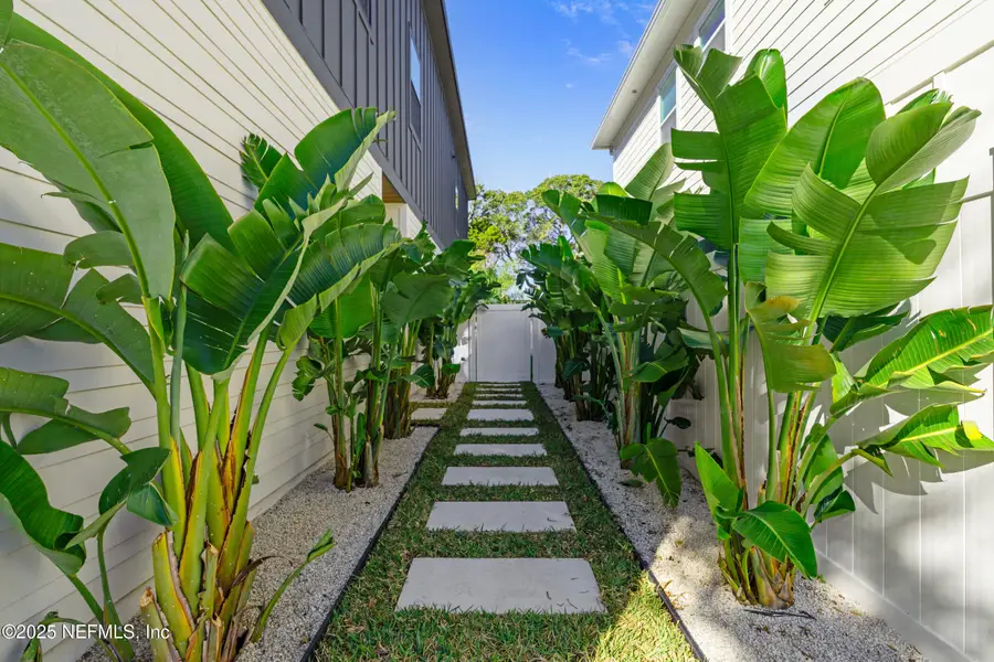 807 16th S Avenue, Jacksonville Beach, FL 32250 - Image #3