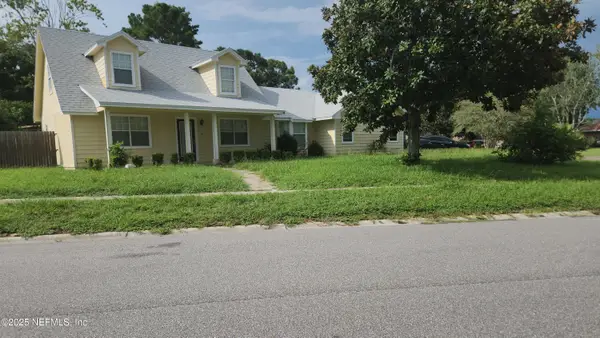 8470 Sand Point E Drive, Jacksonville, FL 32244