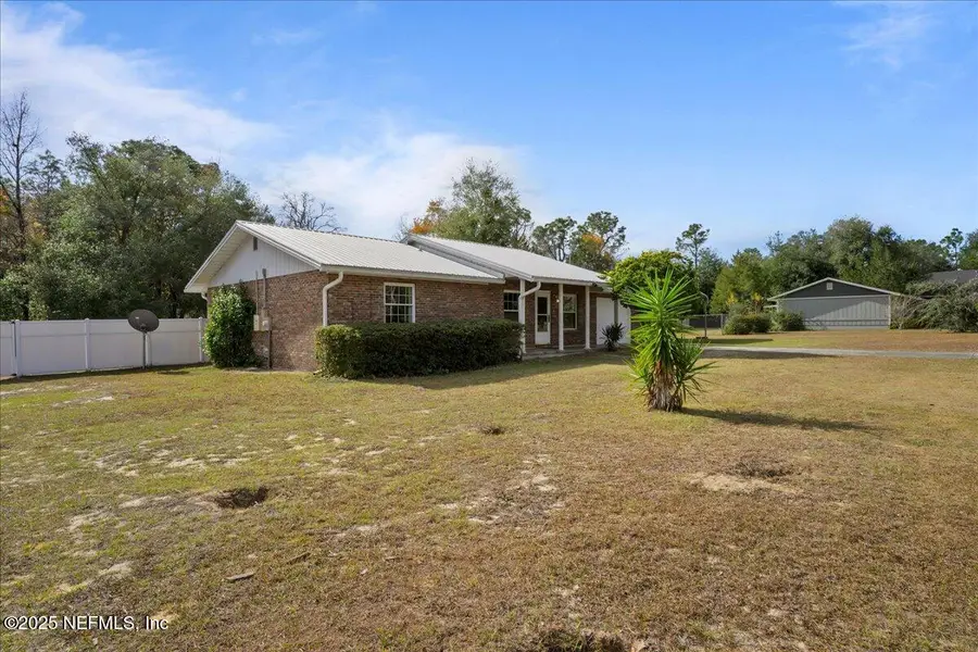 105 Crestwood Drive, Interlachen, FL 32148 - #2