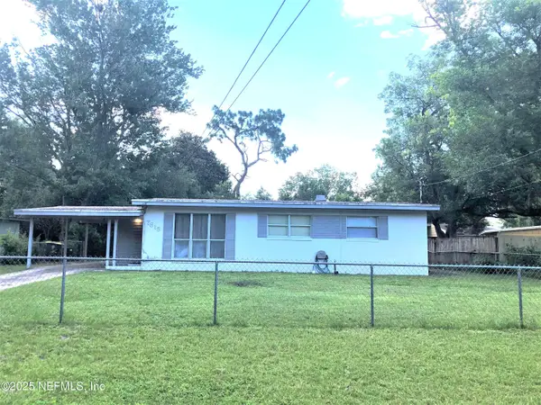 7815 Renoir Drive, Jacksonville, FL 32221