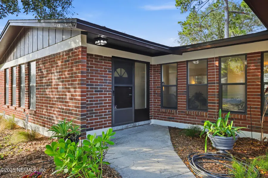 521 Clermont S Avenue, Orange Park, FL 32073 - Image #2