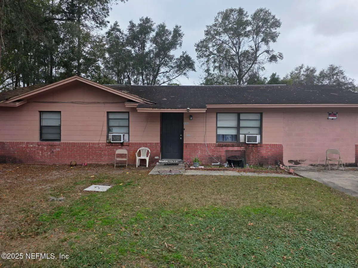 111 Elm Avenue, Palatka, FL 32177 - Image #1