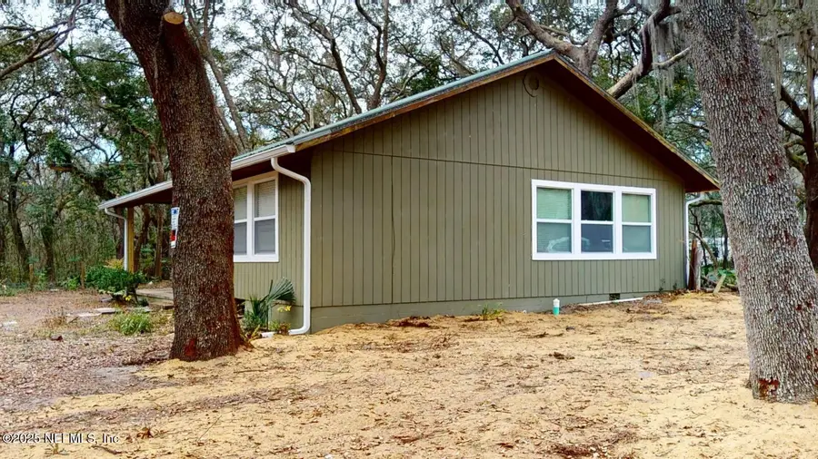 201 Florence Avenue, Interlachen, FL 32148 - Image #2