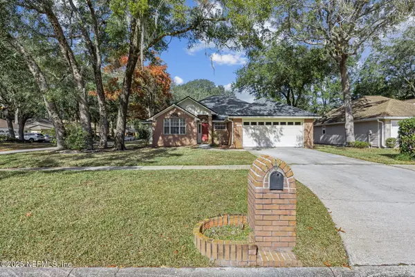 12141 Running Brook Drive, Jacksonville, FL 32225