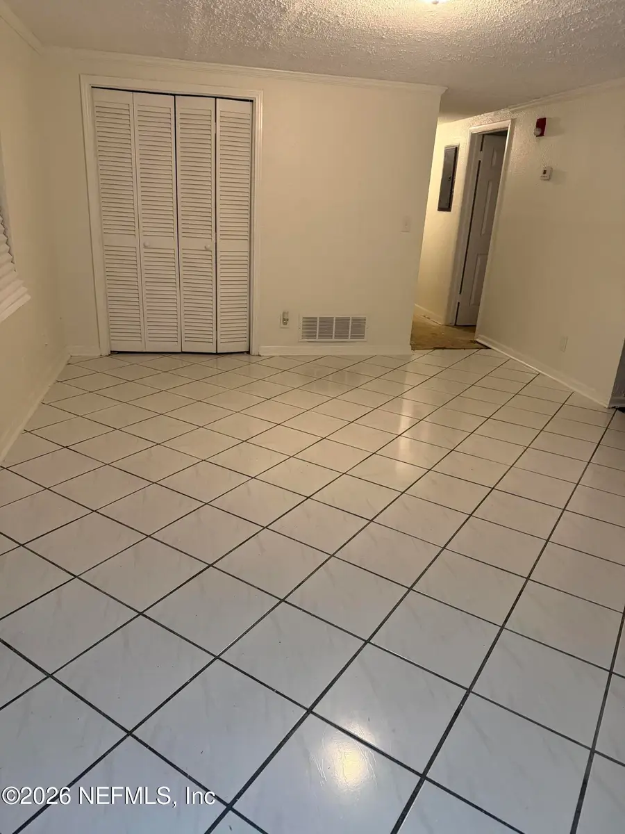 8424 Lincrest W Drive, Jacksonville, FL 32208 - #2