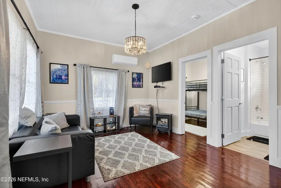 201 Oak Street, Welaka, FL 32189 - Image #3