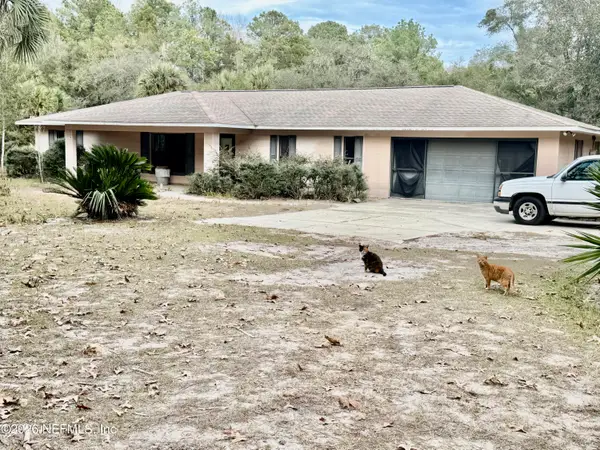 850 Cousintown Road, Interlachen, FL 32148