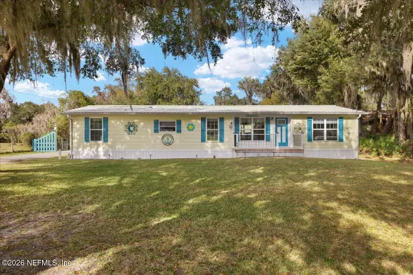116 Crescent Lake Shore Drive, Crescent City, FL 32112