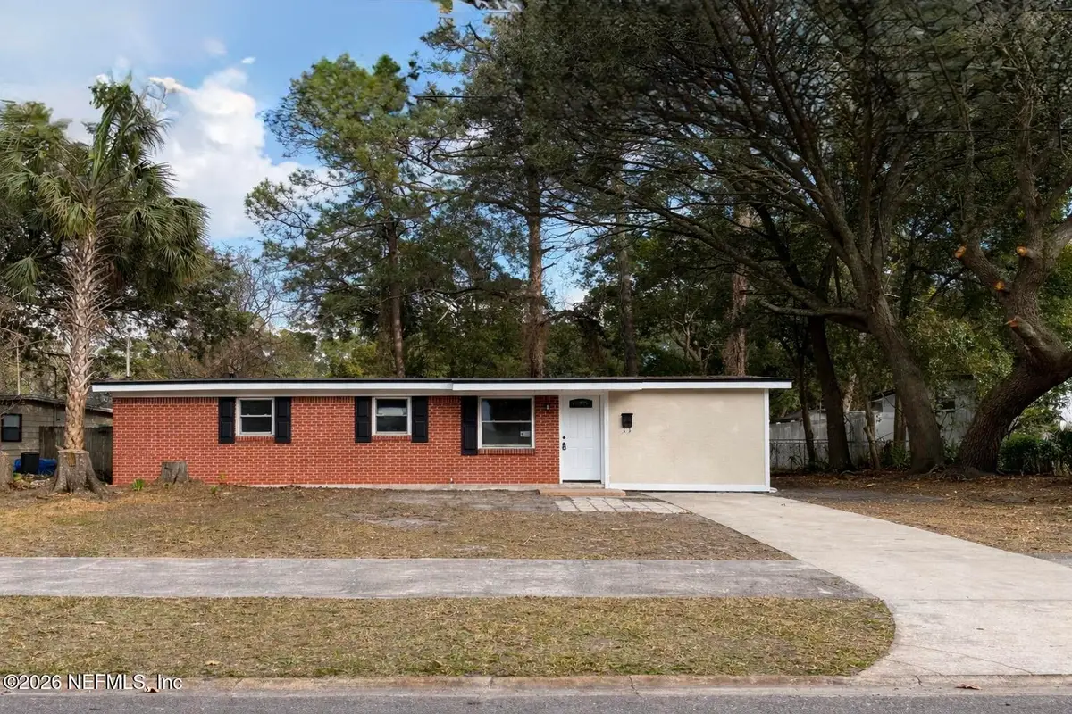 2819 Lauderdale E Drive, Jacksonville, FL 32277 - Image #1