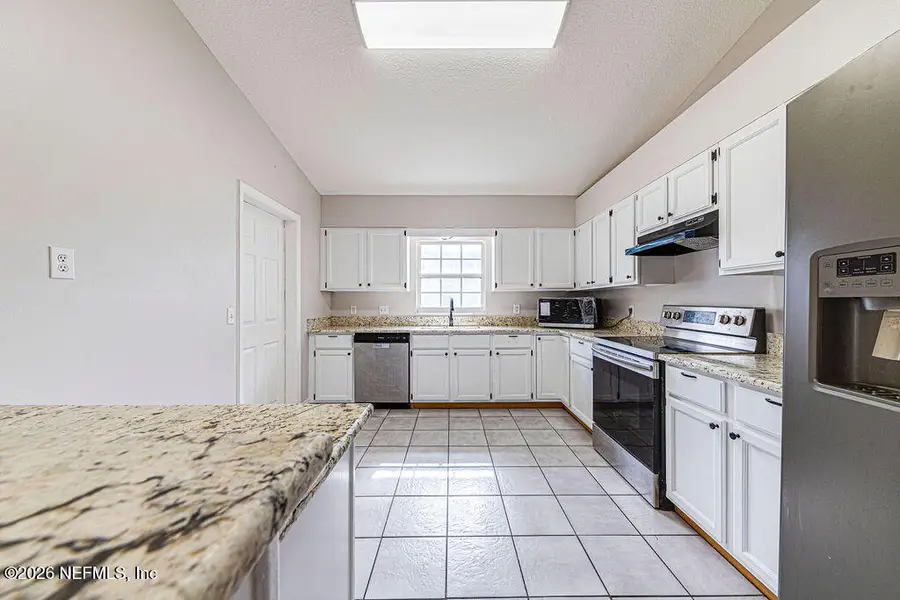 40021 Parkinsonia Street, Lady Lake, FL 32159 - Image #3