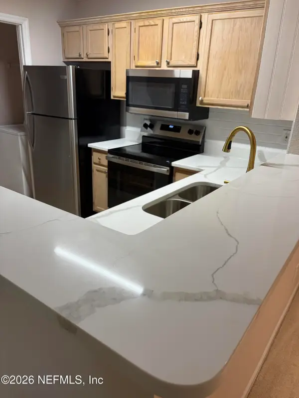 7701 Timberlin Park Boulevard #727, Jacksonville, FL 32256