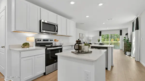 5898 Victoria Creek Lane, Jacksonville, FL 32219